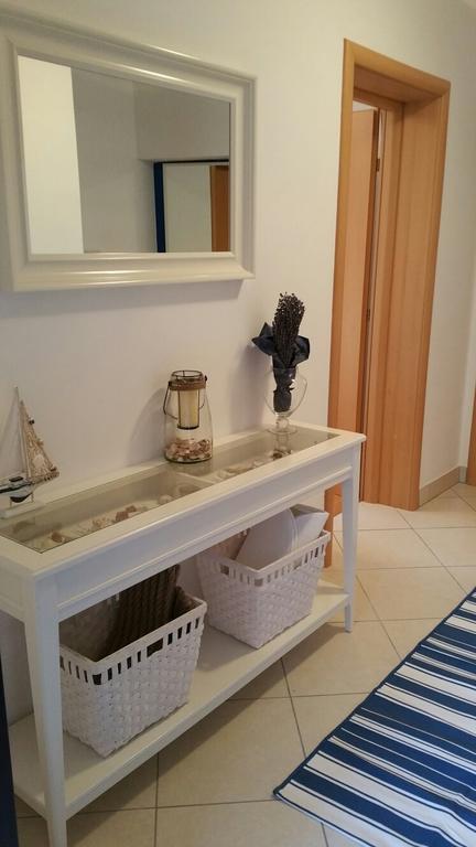 Novi Vinodolski Apartment Cameră foto