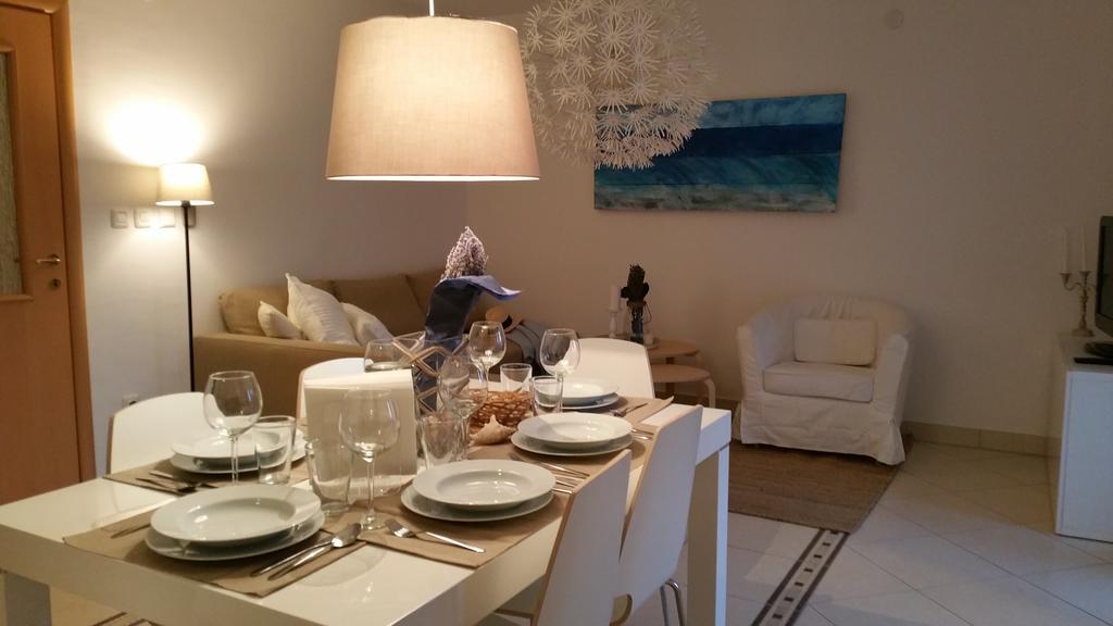 Novi Vinodolski Apartment Cameră foto