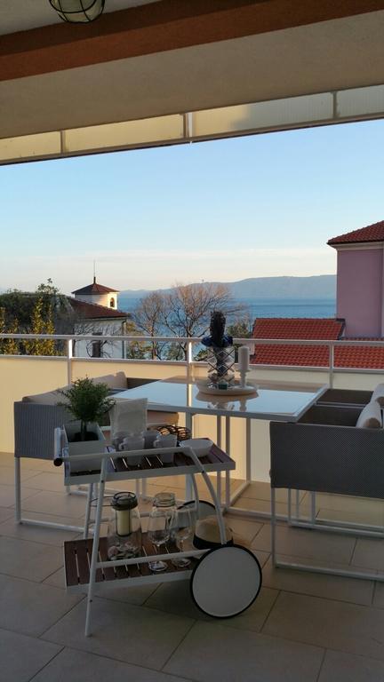 Novi Vinodolski Apartment Cameră foto